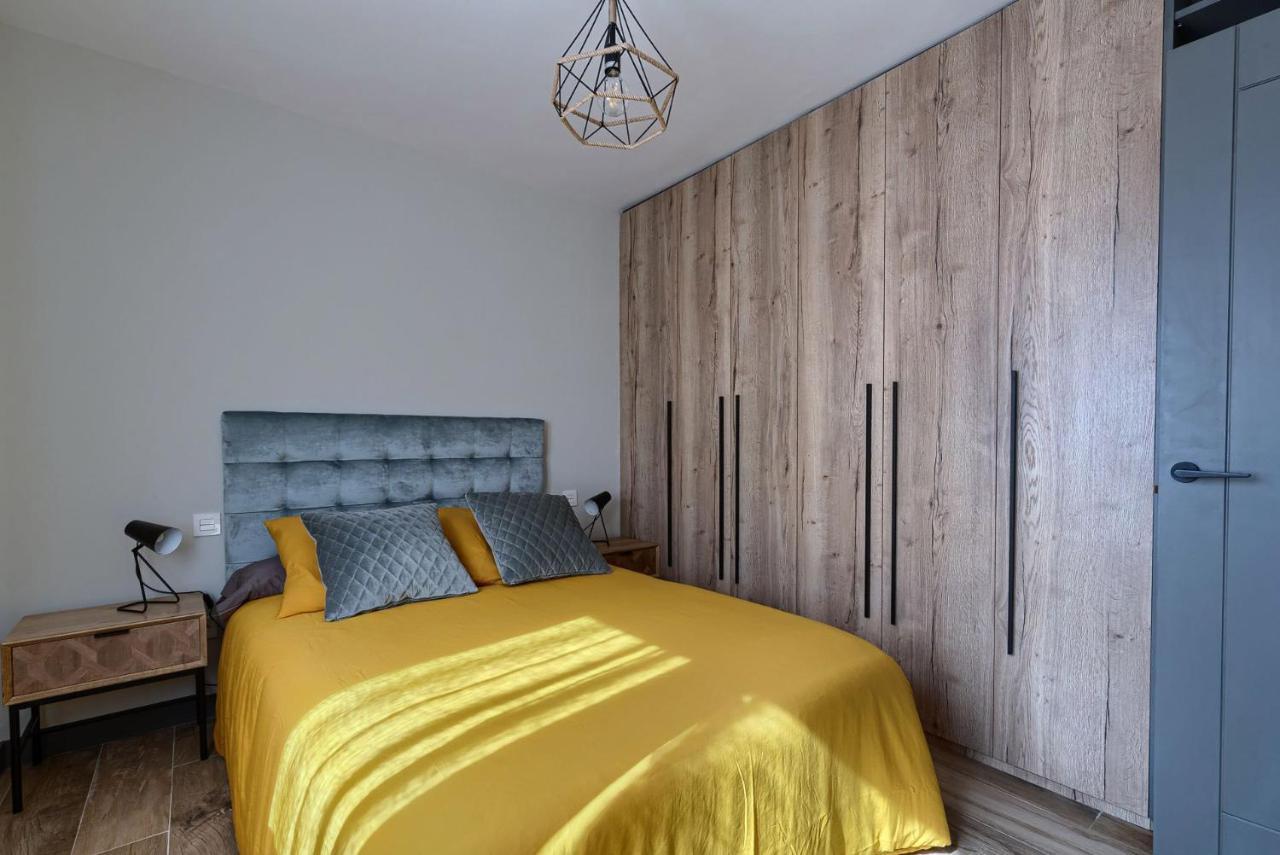 Vivienda Turistica De Diseno Elegante Apartment Bilbao Exterior photo