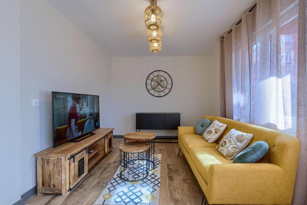 Vivienda Turistica De Diseno Elegante Apartment Bilbao Exterior photo